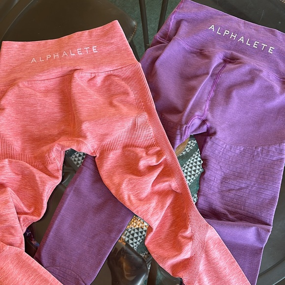 2 pair Alphalete preformance leggings sz Small - Picture 6 of 6